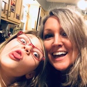 Meet your Posher, Posh